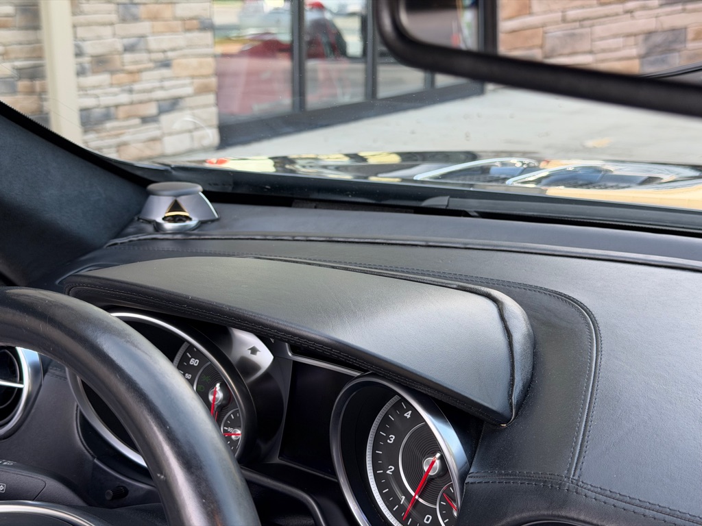 Photo 81 of this MERCEDES-BENZ SL