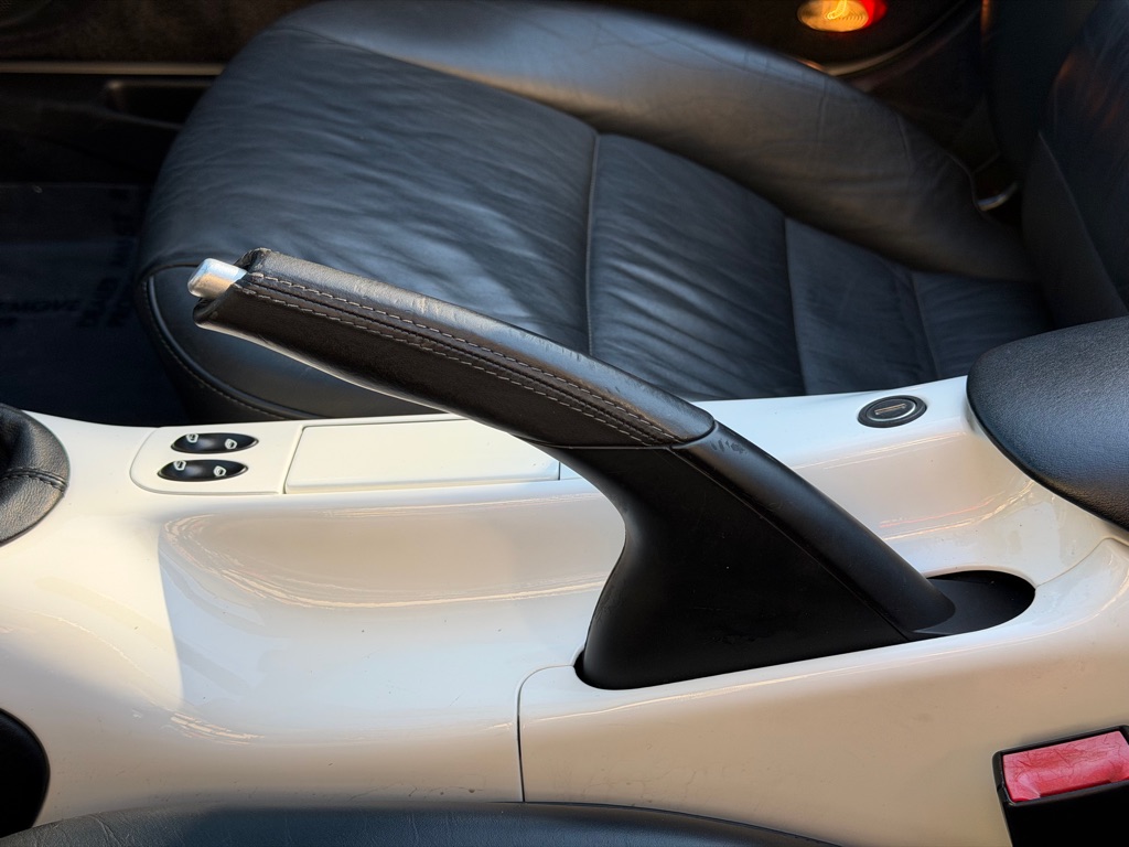 Photo 58 of this PORSCHE 911
