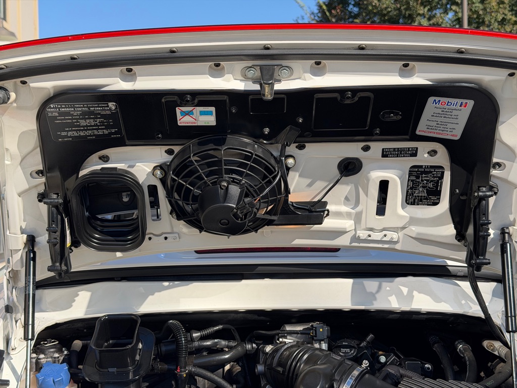 Photo 87 of this PORSCHE 911