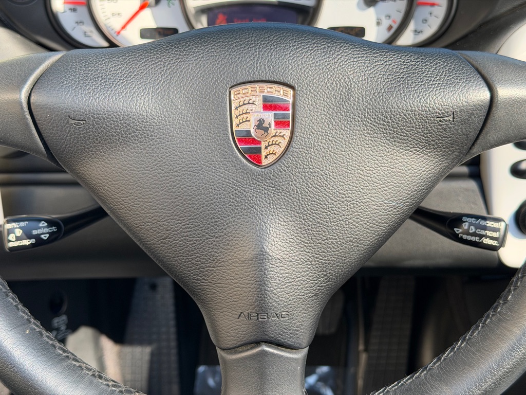 Photo 46 of this PORSCHE 911