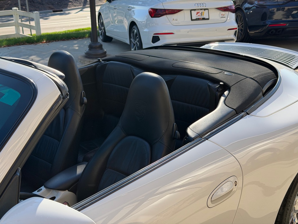 Photo 31 of this PORSCHE 911
