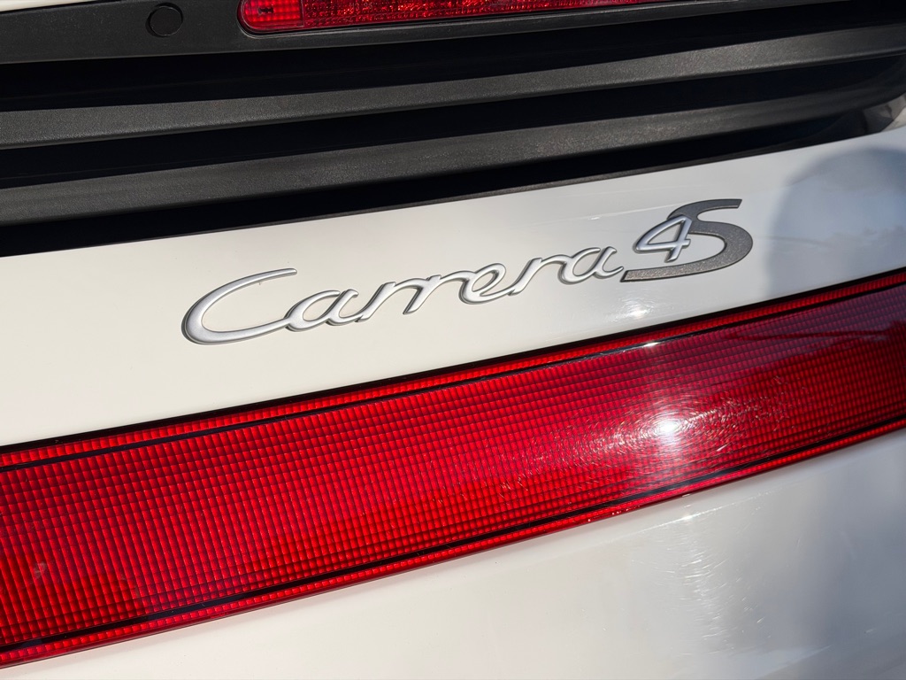 Photo 90 of this PORSCHE 911