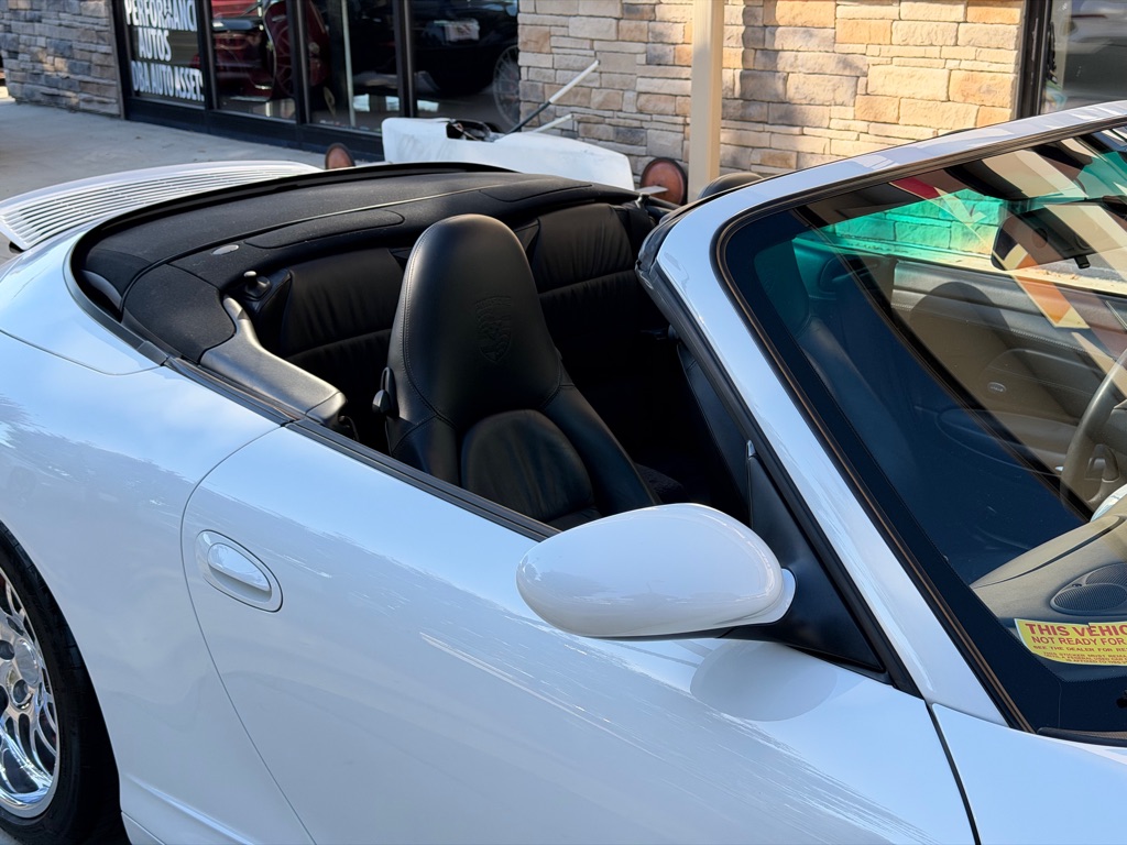 Photo 30 of this PORSCHE 911