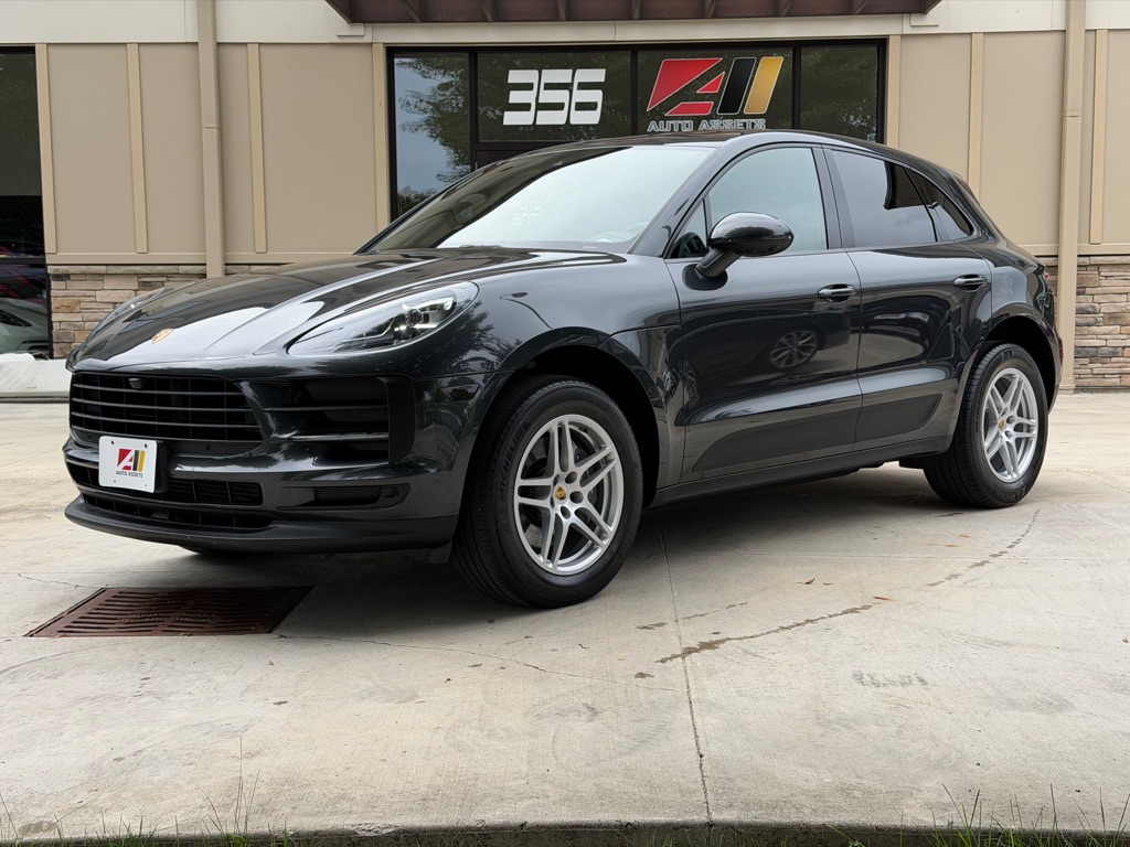2021 PORSCHE MACAN