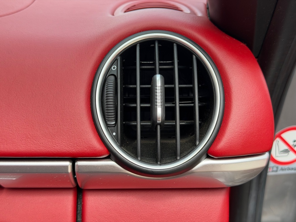 Photo 81 of this PORSCHE BOXSTER  RS60