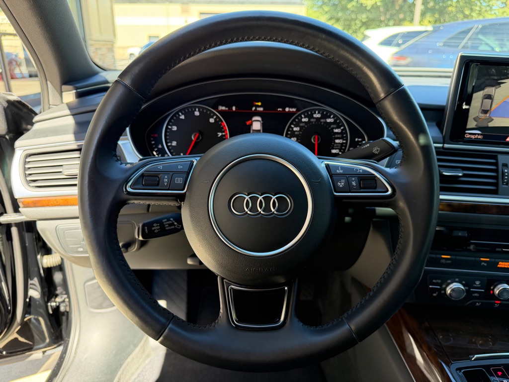 Photo 33 of this AUDI A6