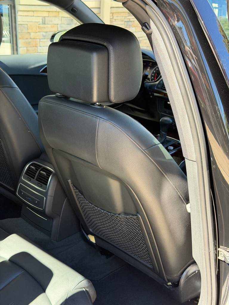 Photo 83 of this AUDI A6