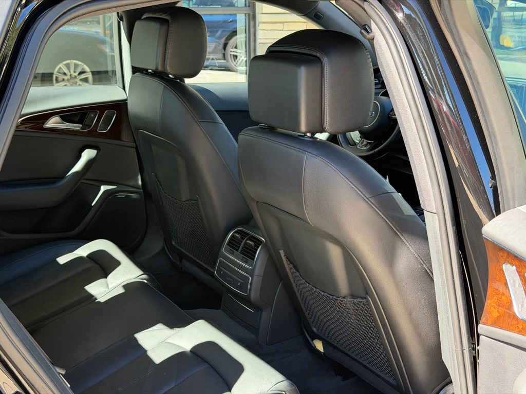Photo 77 of this AUDI A6