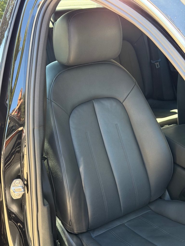 Photo 68 of this AUDI A6