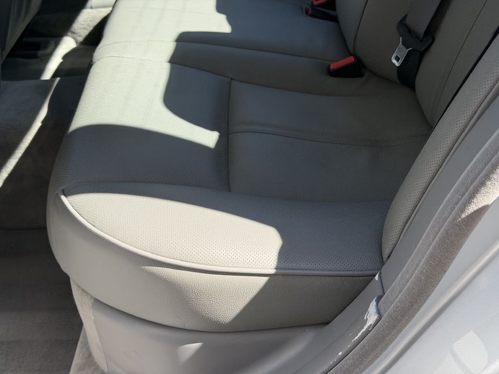 Photo 72 of this BMW 745