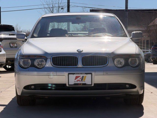 Photo 6 of this BMW 745