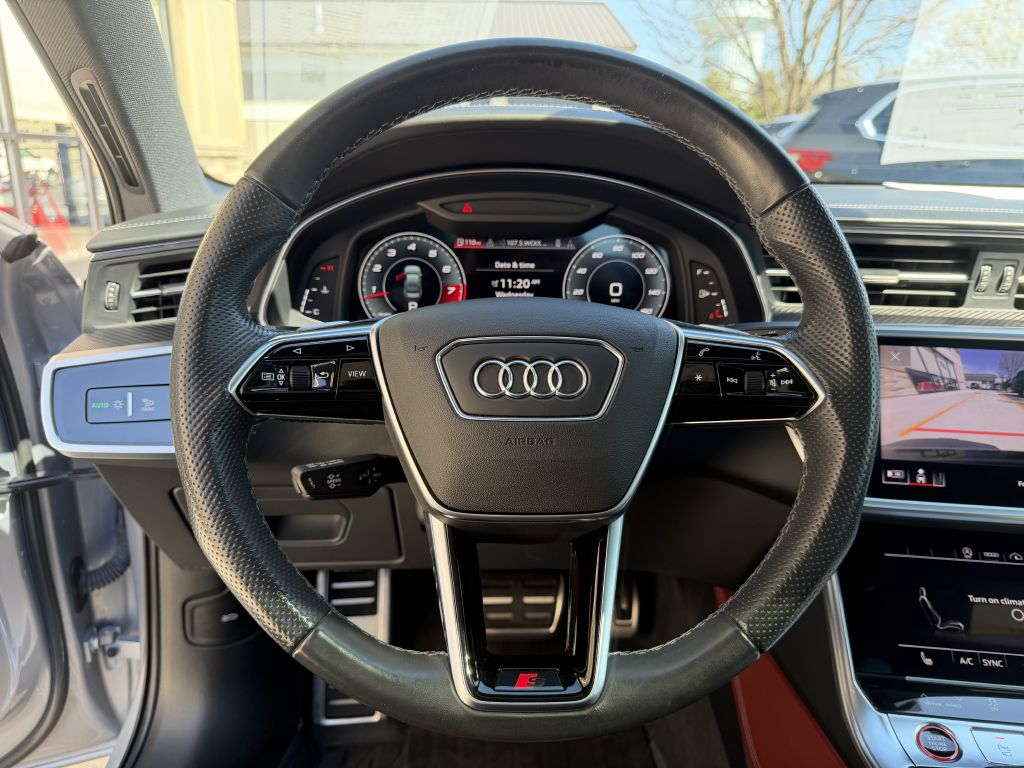 Photo 34 of this AUDI S6