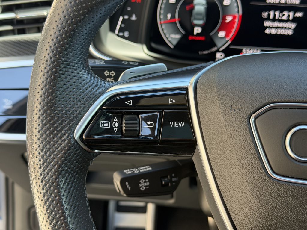 Photo 36 of this AUDI S6