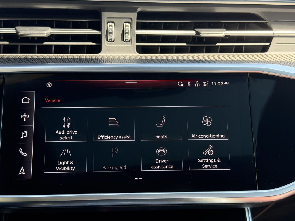 Photo 47 of this AUDI S6