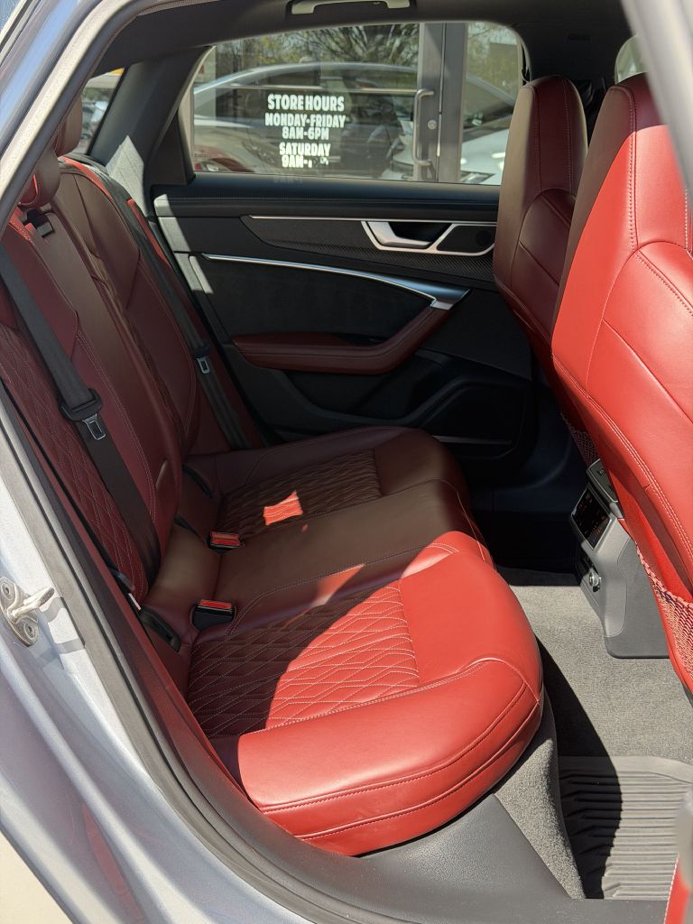 Photo 75 of this AUDI S6