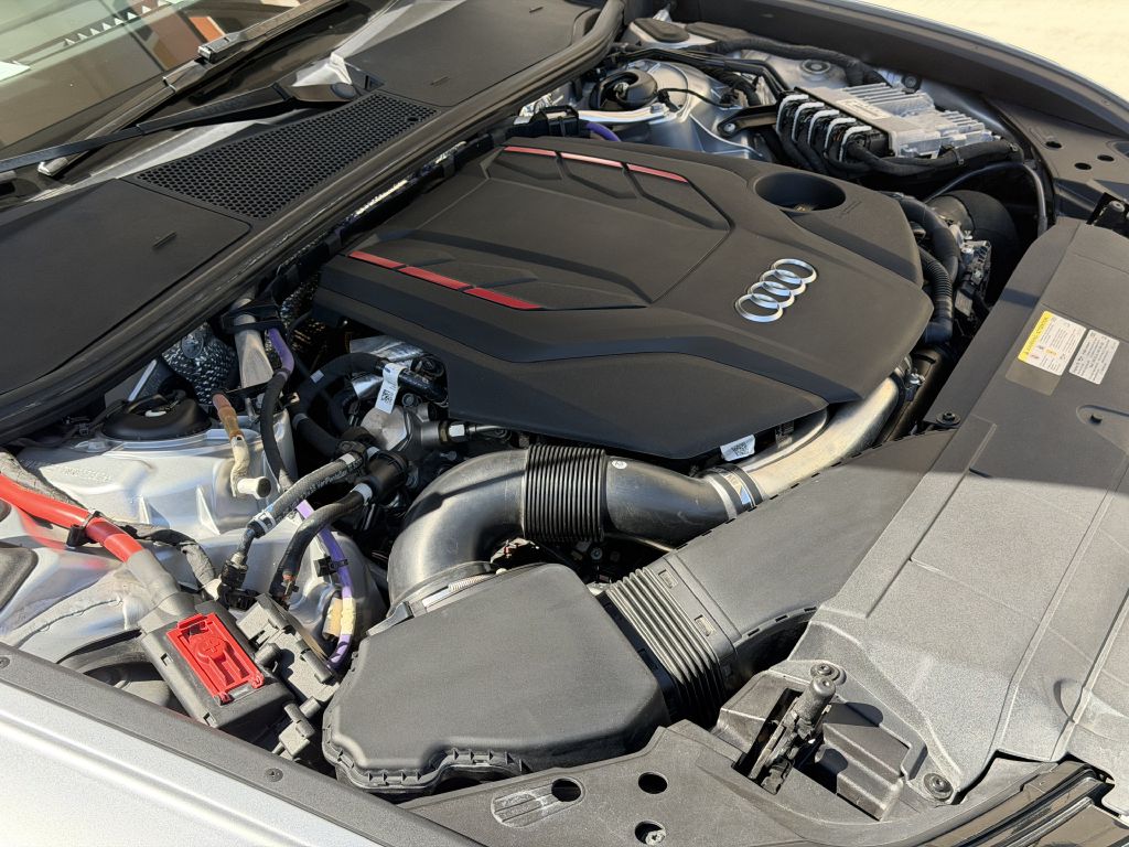 Photo 98 of this AUDI S6