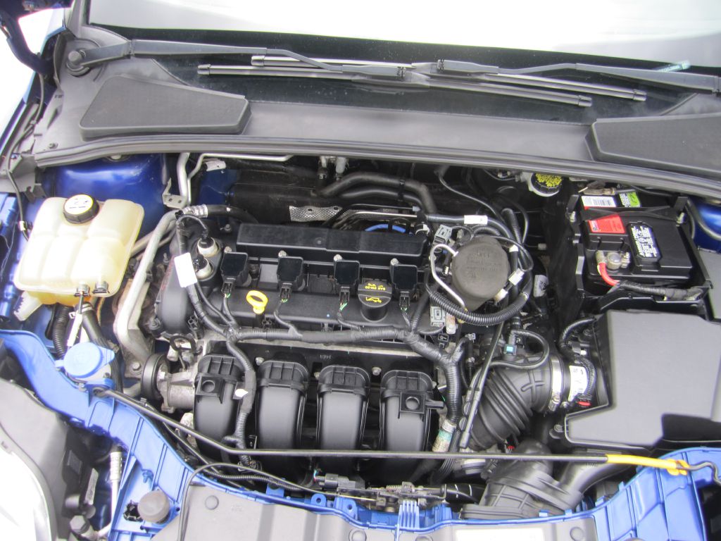 Photo 17 of this FORD FOCUS SE