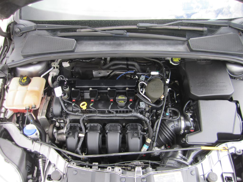 Photo 15 of this FORD FOCUS SE