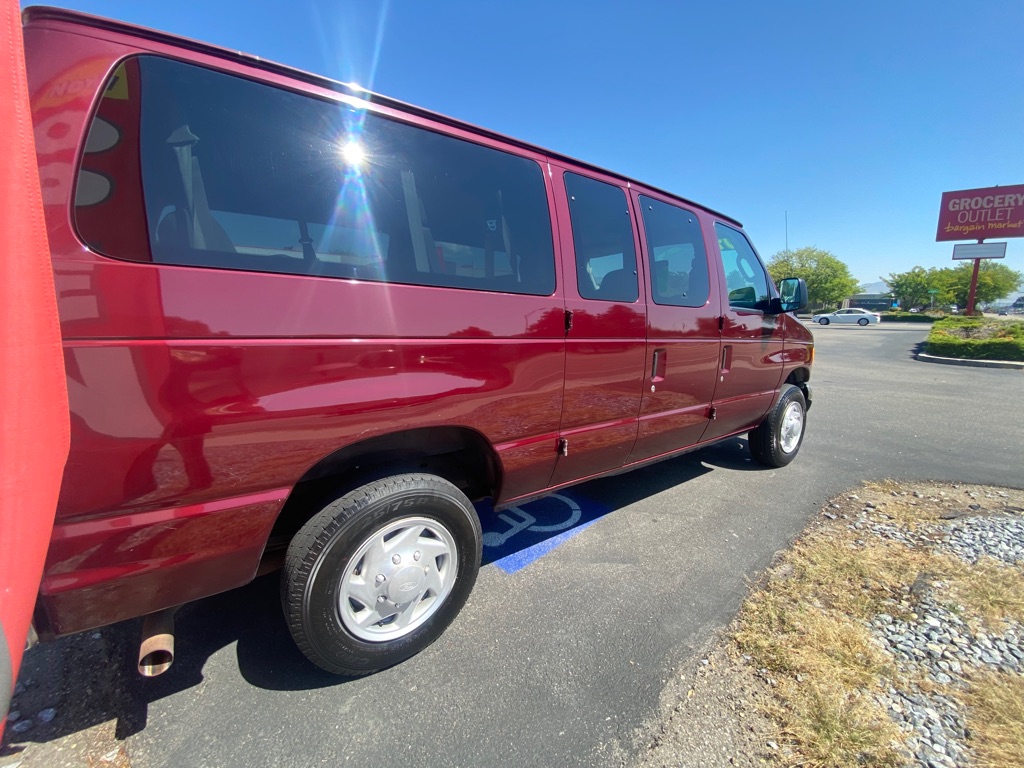 FORD ECONOLINE 2006 FORD ECONOLINE 1FBNE31L66HB01012