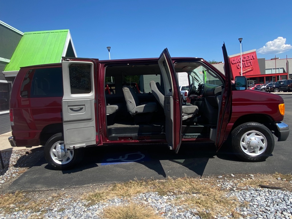 FORD ECONOLINE 2006 FORD ECONOLINE 1FBNE31L66HB01012