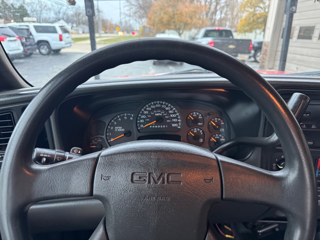 Photo 10 of this GMC SIERRA