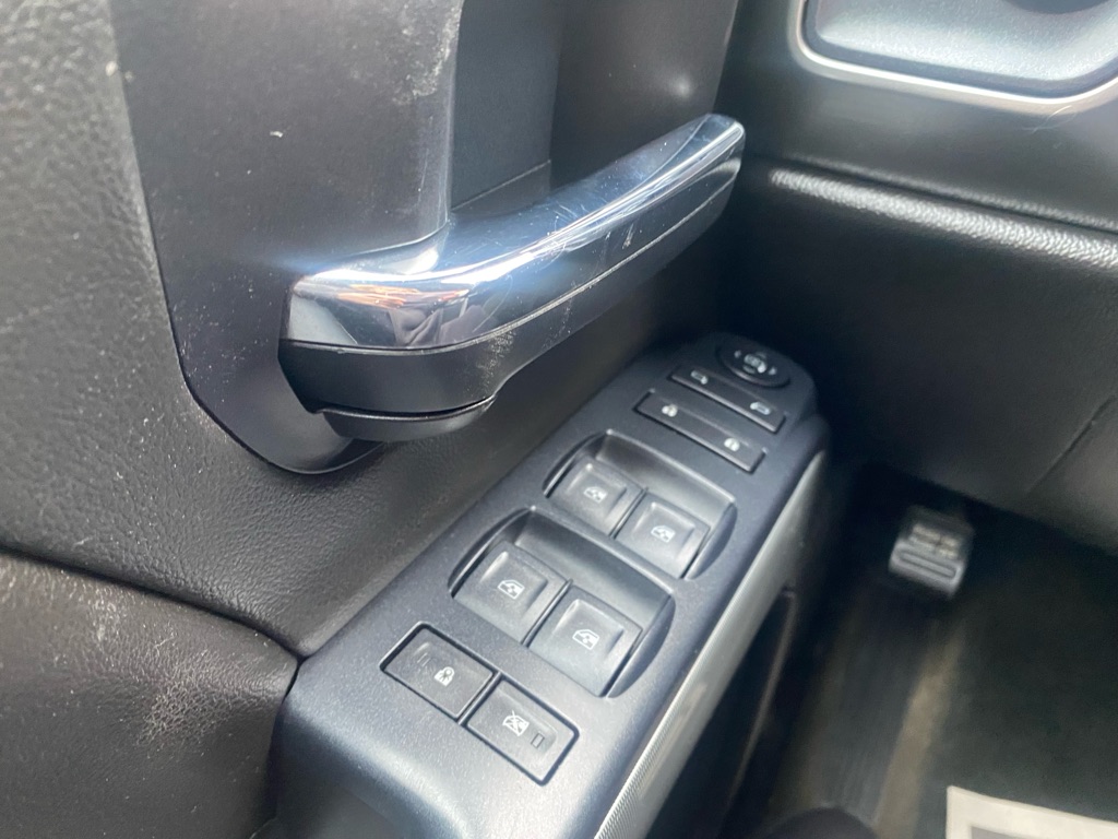 Photo 11 of this CHEVROLET SILVERADO 1500