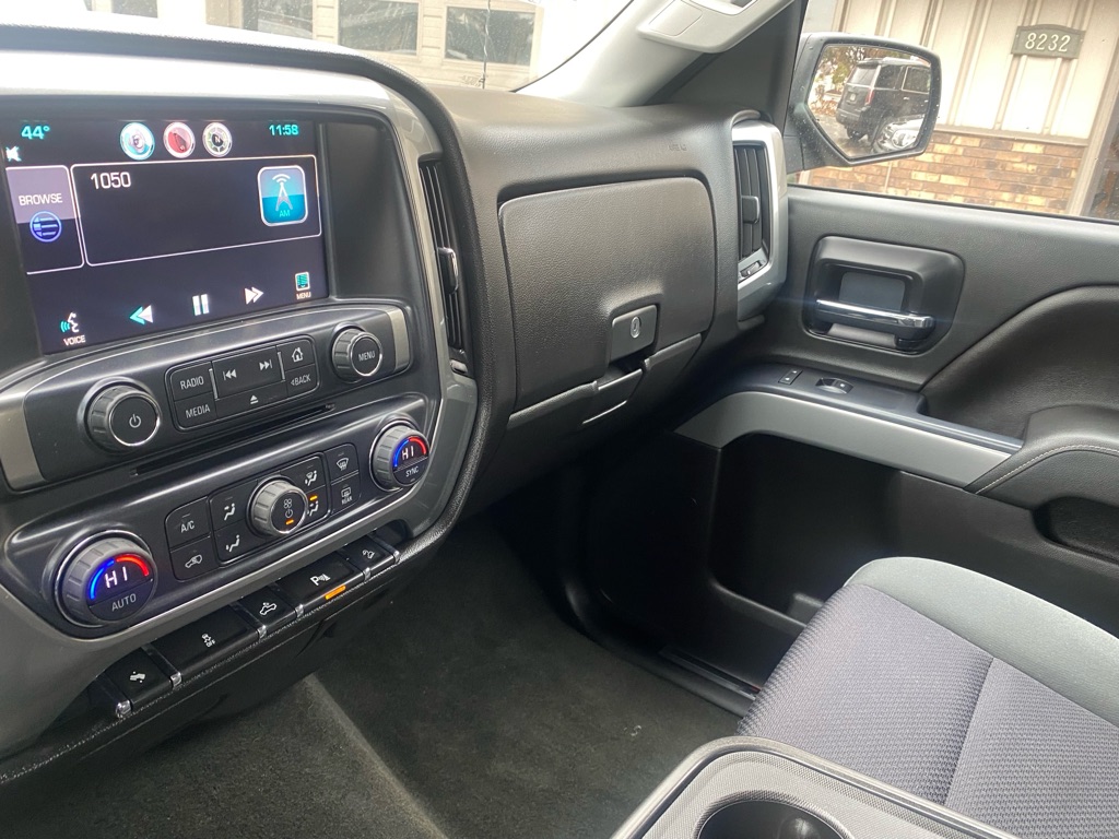 Photo 7 of this CHEVROLET SILVERADO 1500