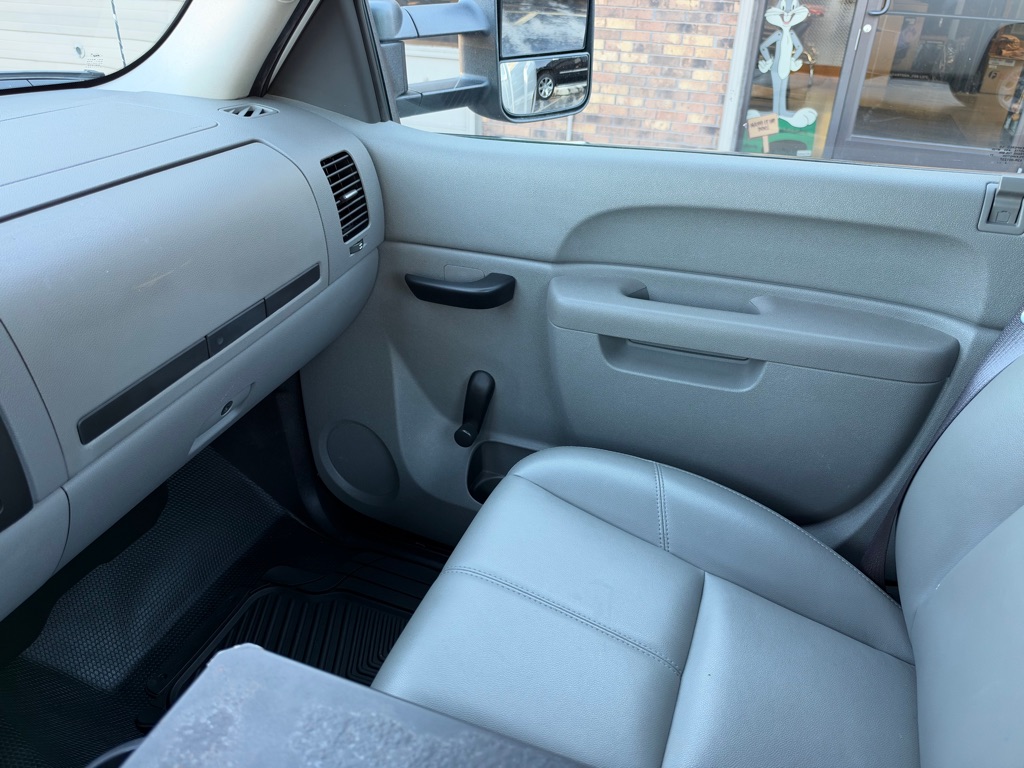 Photo 17 of this CHEVROLET SILVERADO 1500