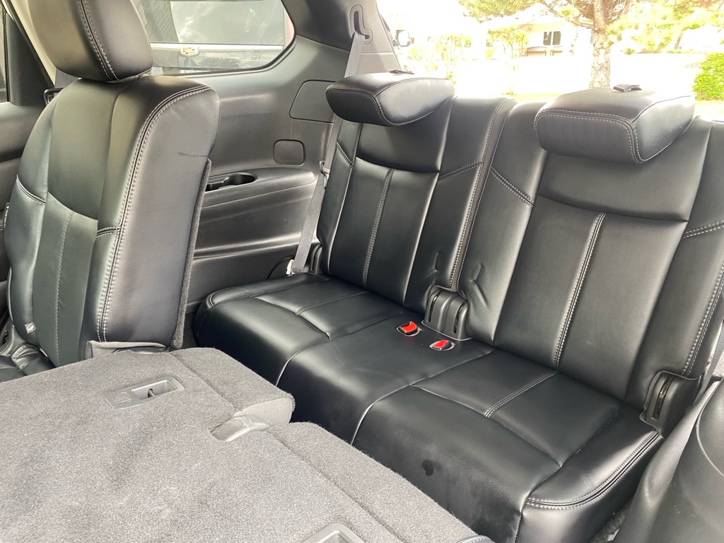 Photo 15 of this NISSAN PATHFINDER