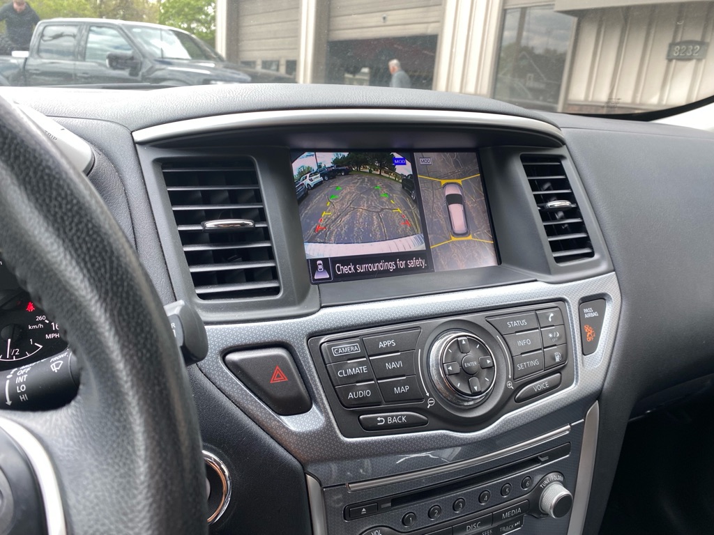 Photo 4 of this NISSAN PATHFINDER