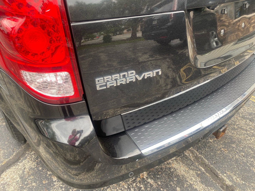 Photo 14 of this DODGE GRAND CARAVAN