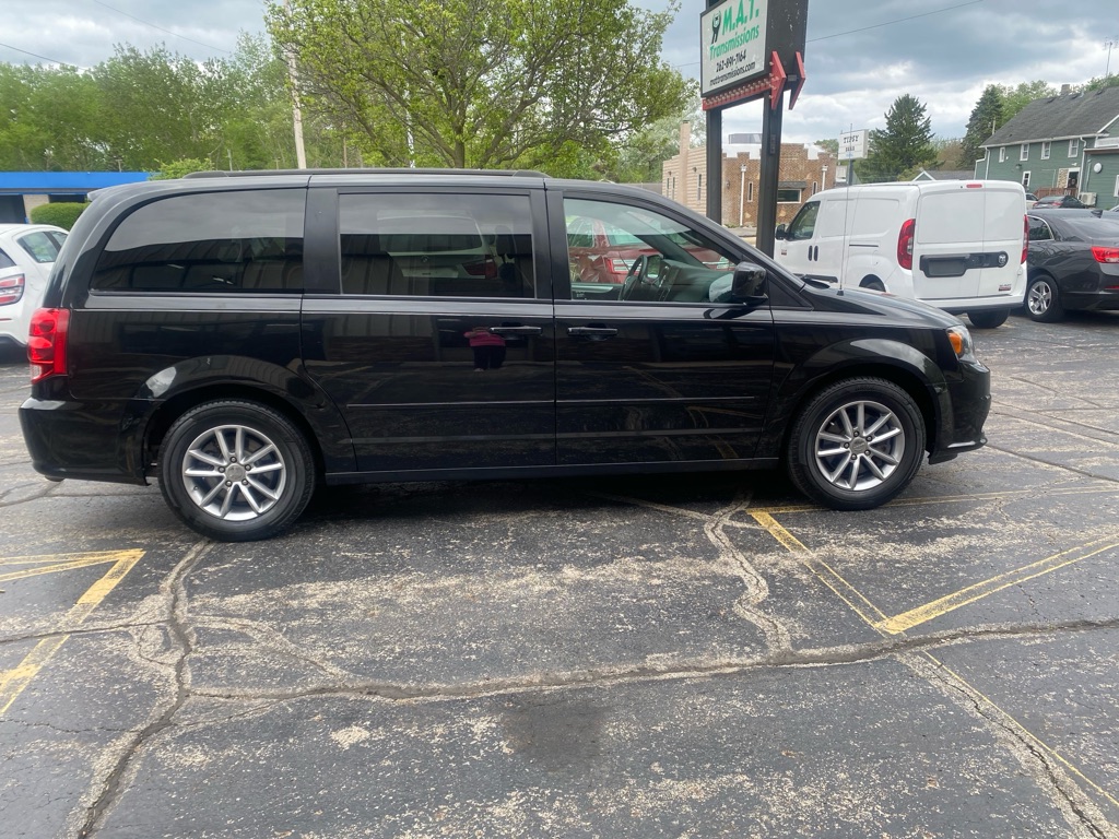 Photo 3 of this DODGE GRAND CARAVAN