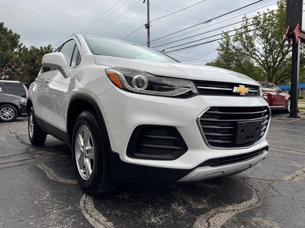 Photo 26 of this CHEVROLET TRAX
