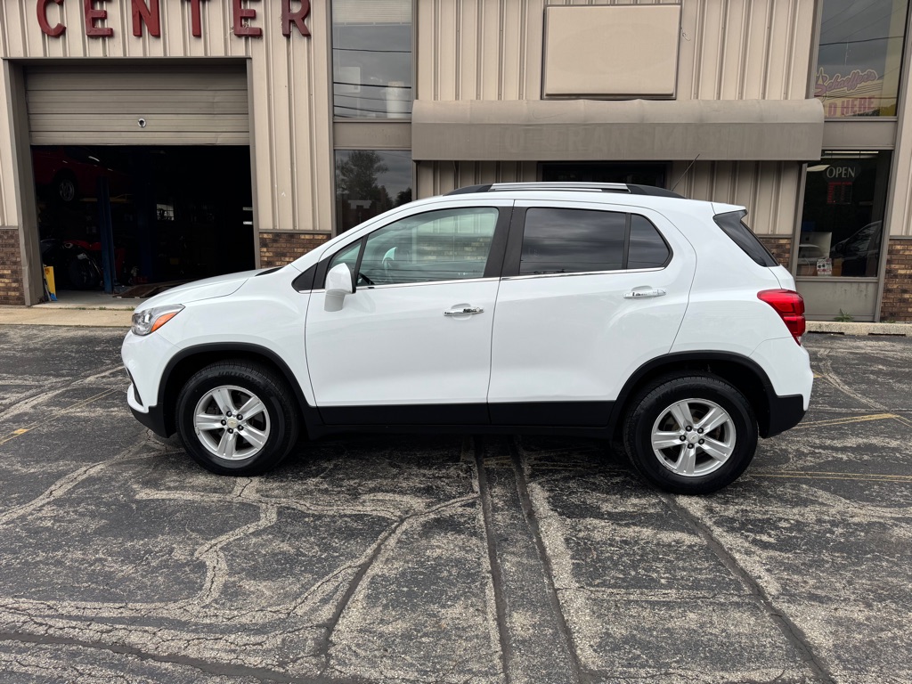Photo 7 of this CHEVROLET TRAX