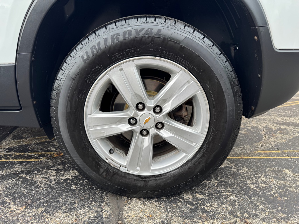 Photo 22 of this CHEVROLET TRAX