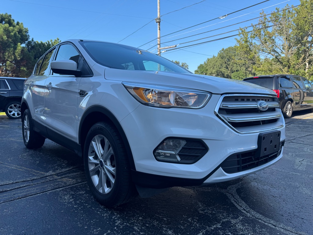 Photo 25 of this FORD ESCAPE