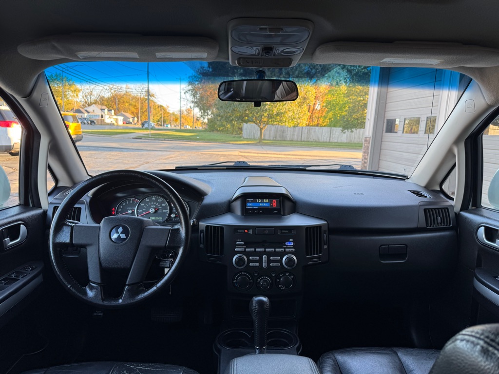 Photo 20 of this MITSUBISHI ENDEAVOR