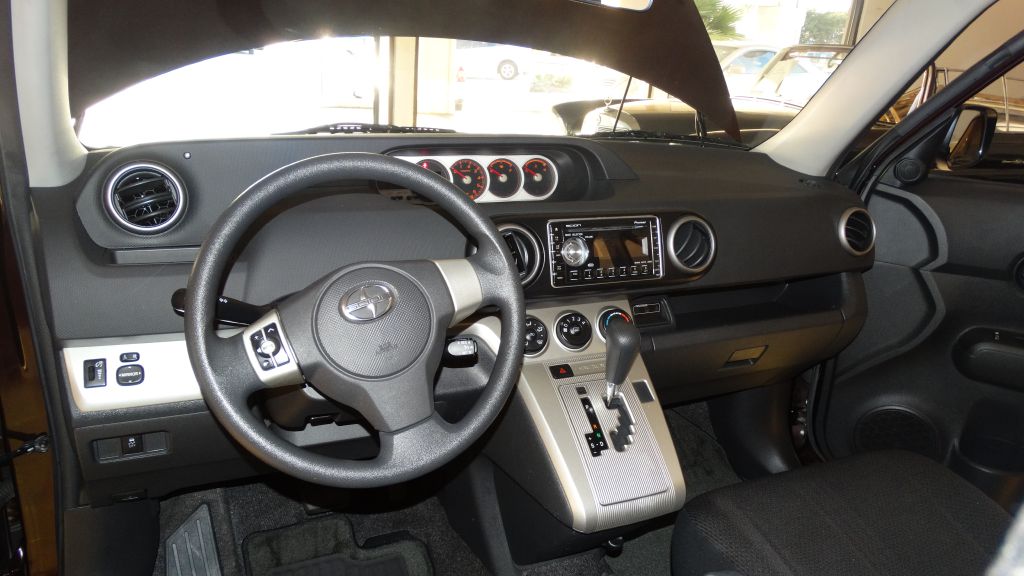 Photo 12 of this SCION XB