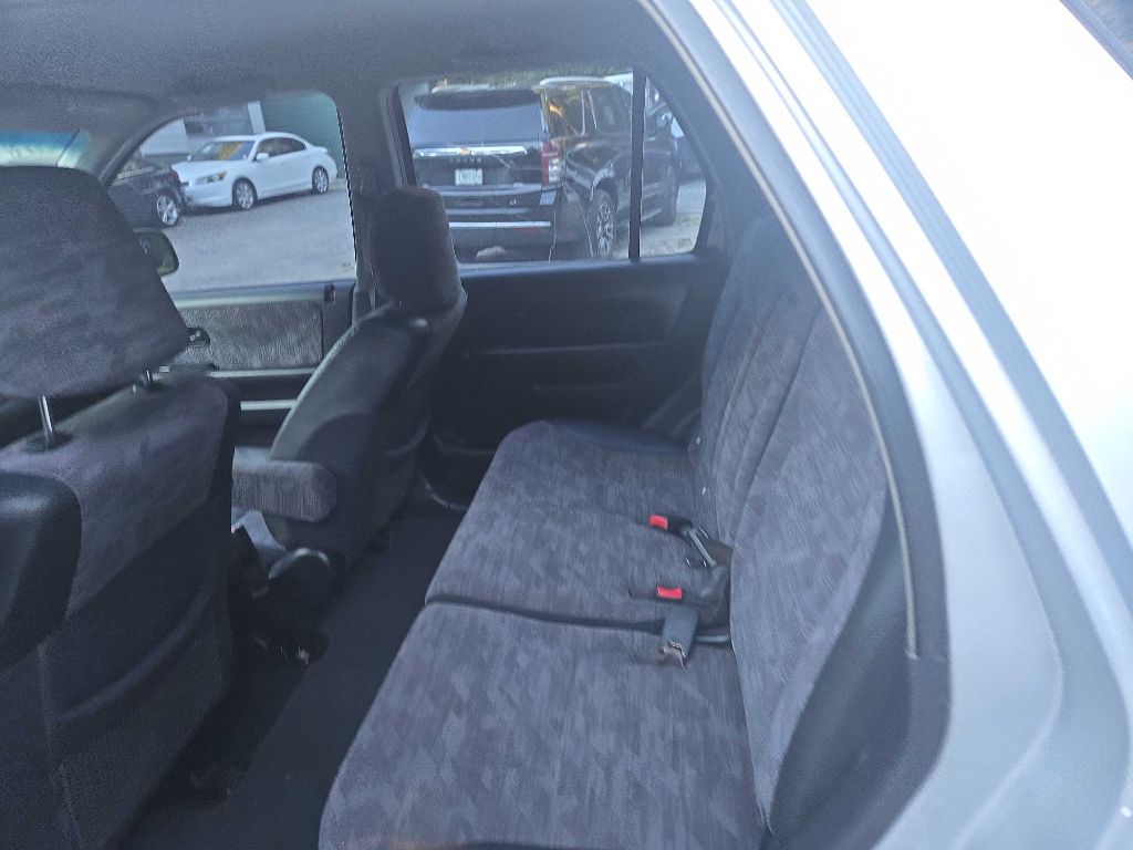 Photo 3 of this HONDA CR-V