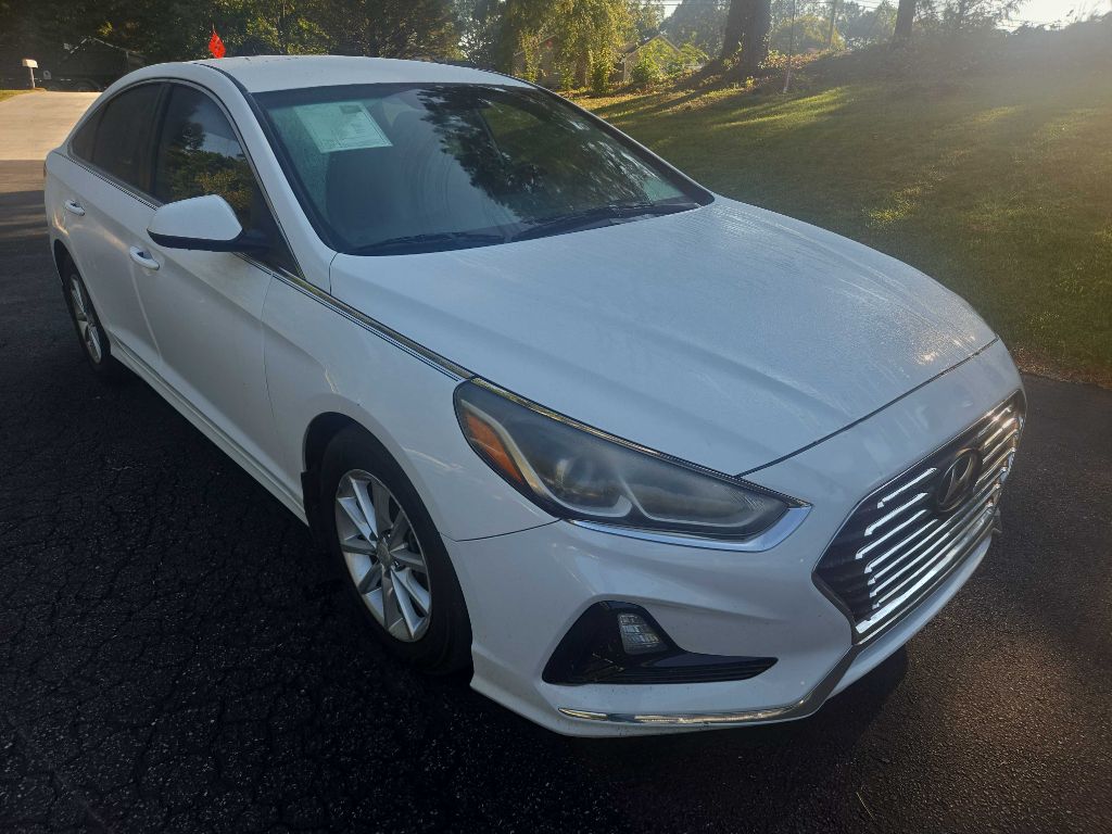 Photo 2 of this HYUNDAI SONATA