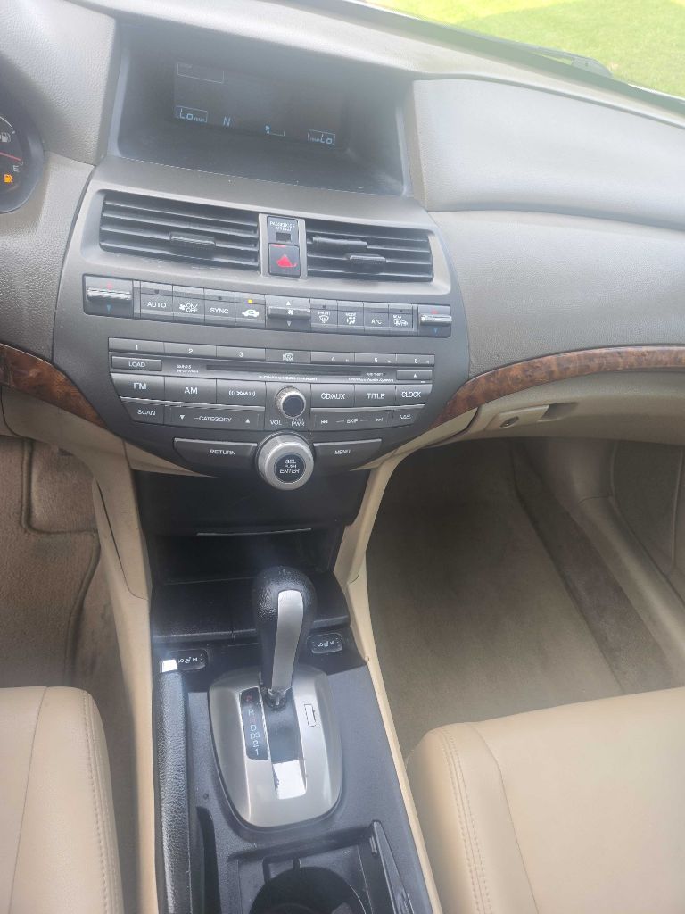 Photo 11 of this HONDA ACCORD