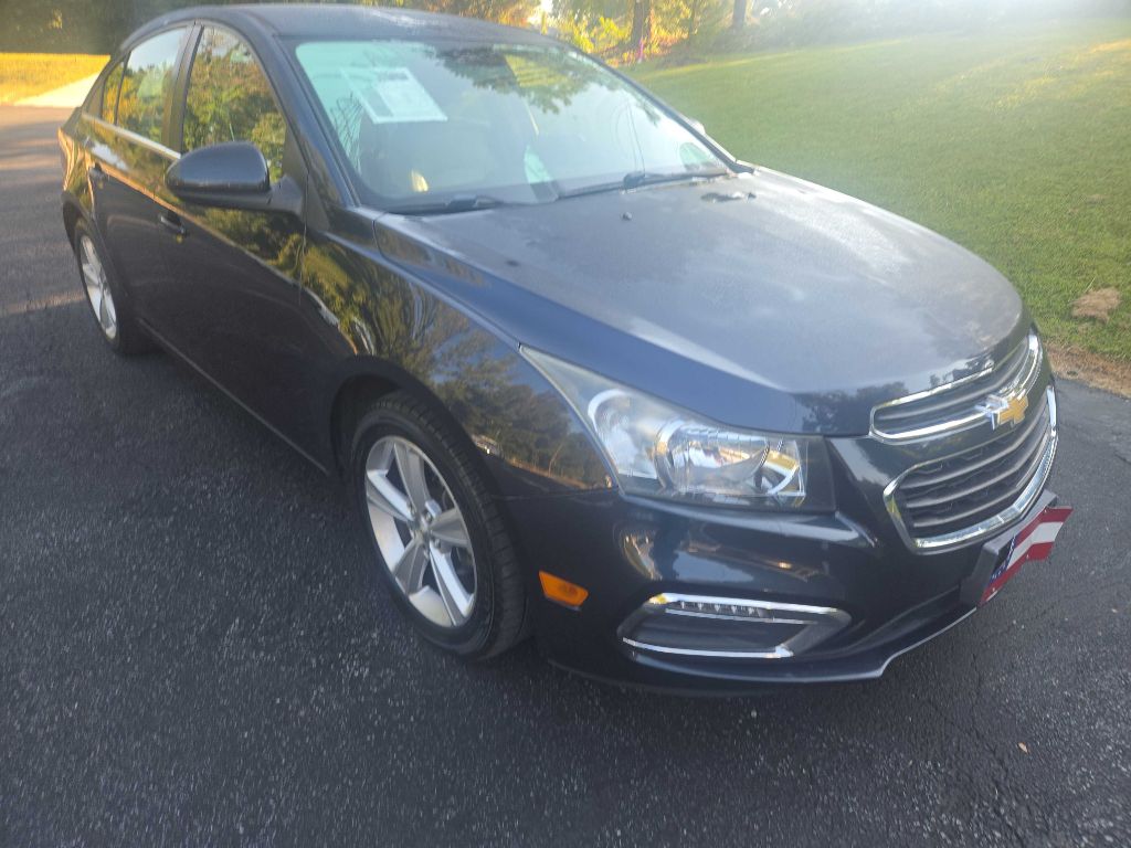 Photo 17 of this CHEVROLET CRUZE