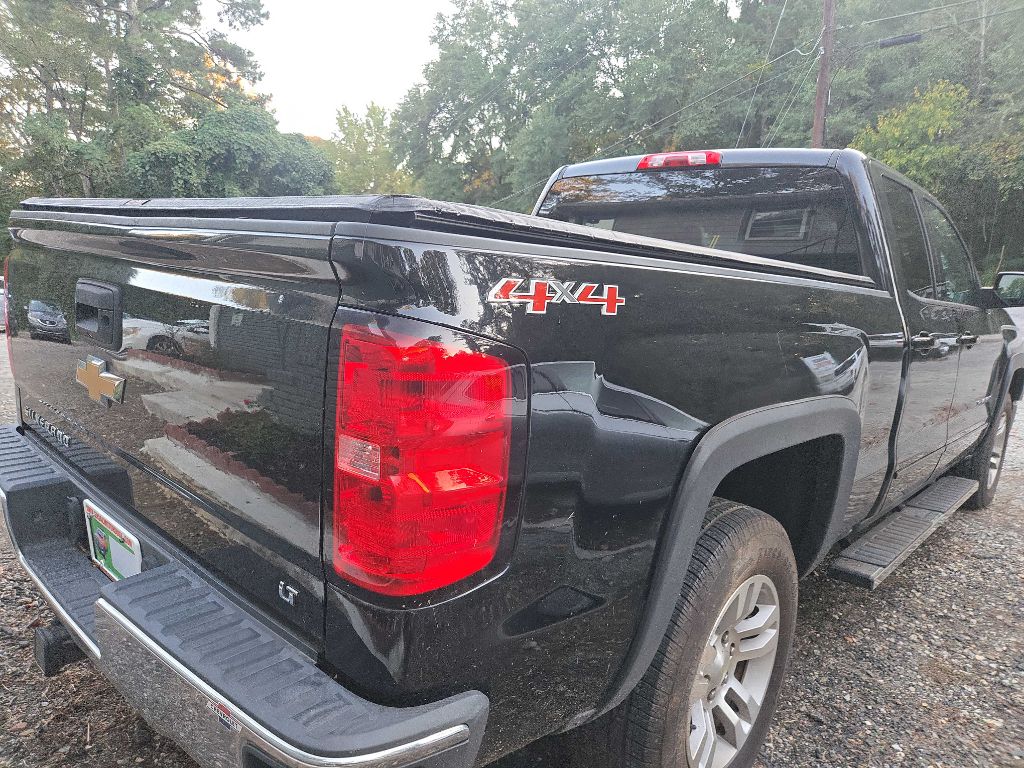 Photo 6 of this CHEVROLET SILVERADO 1500