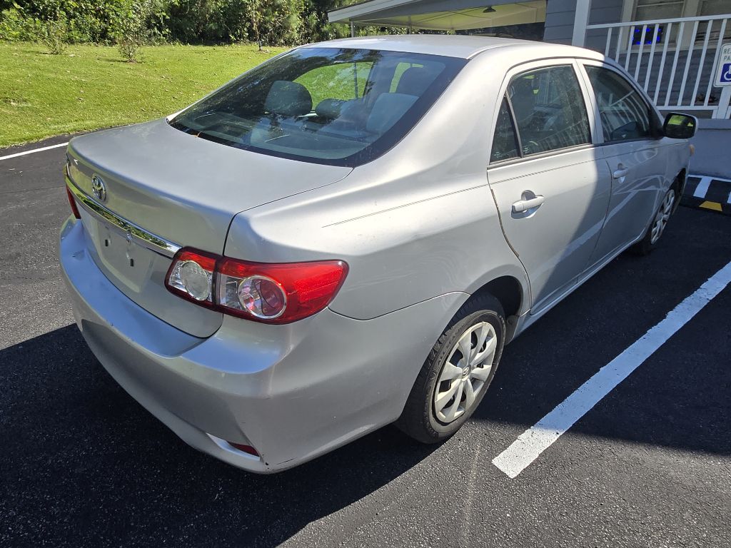 Photo 15 of this TOYOTA COROLLA