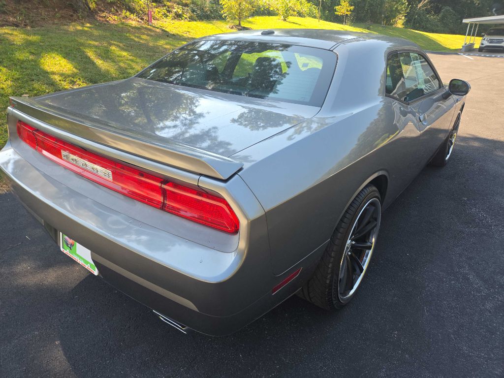 Photo 12 of this DODGE CHALLENGER