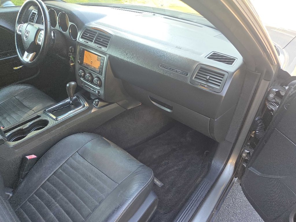 Photo 7 of this DODGE CHALLENGER