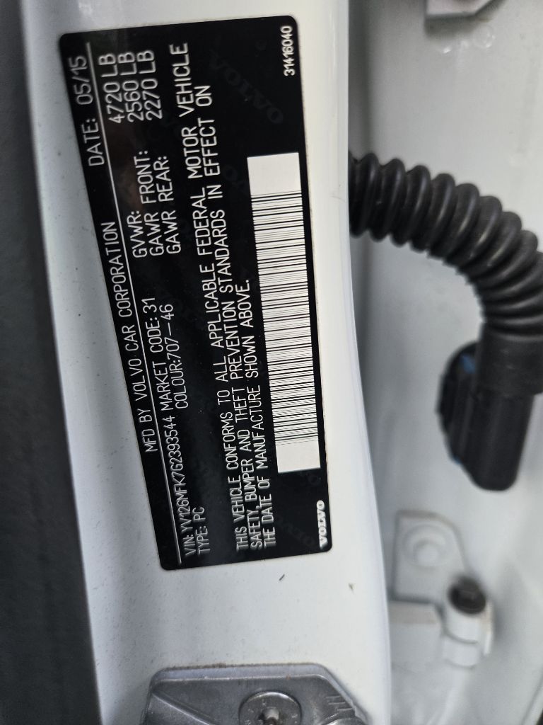 Photo 16 of this VOLVO S60