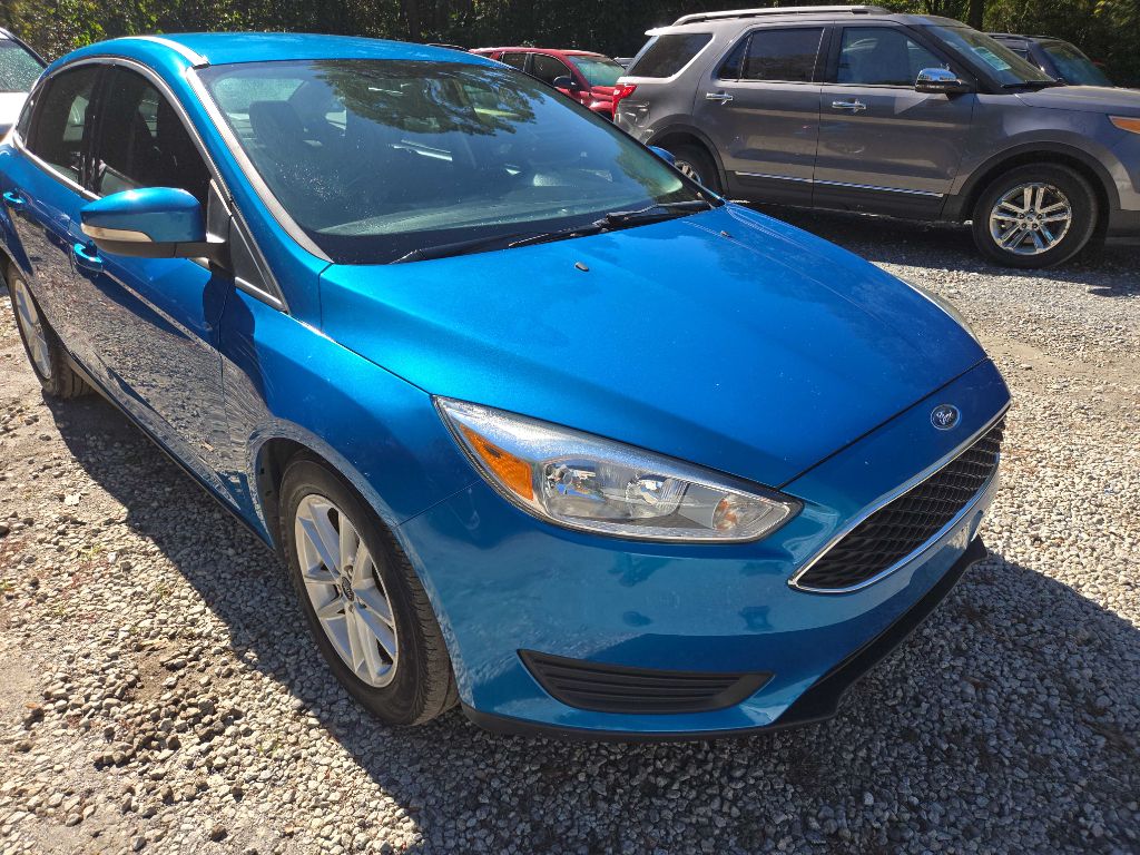 Photo 4 of this FORD FOCUS