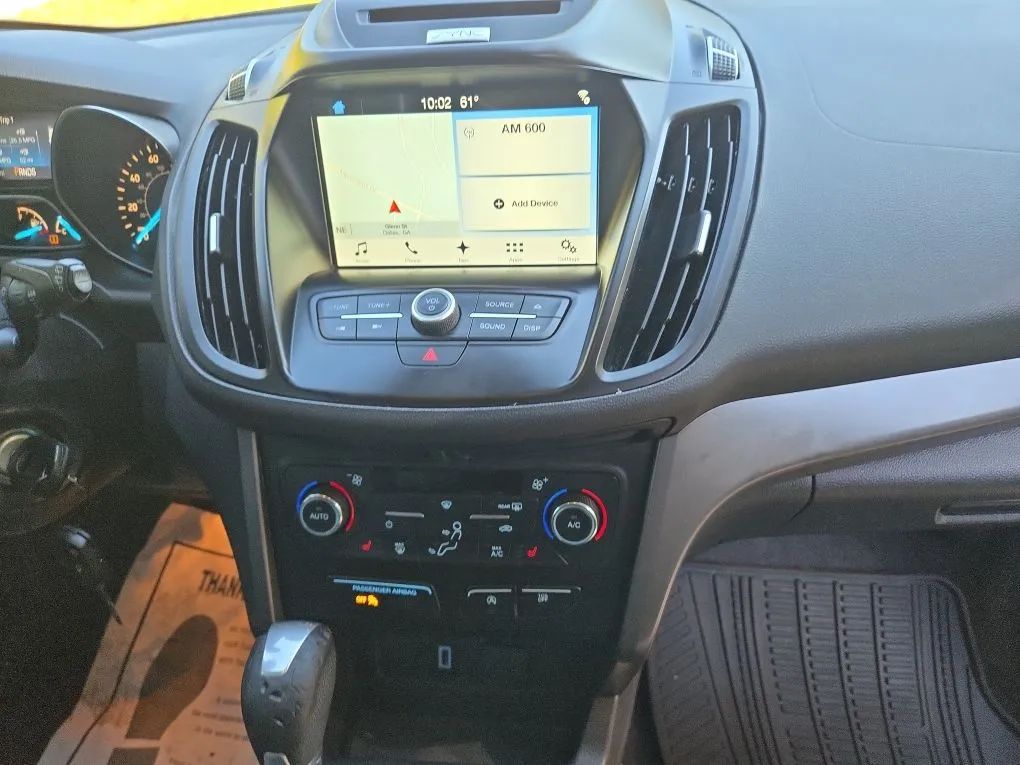 Photo 10 of this FORD ESCAPE