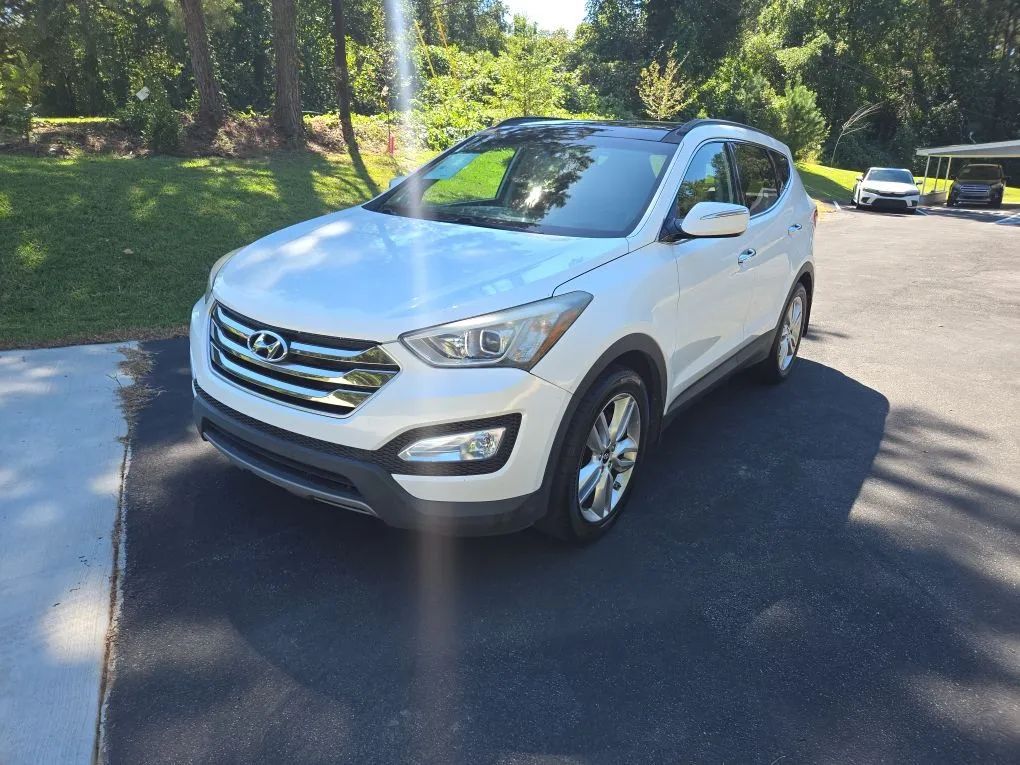 Photo 43 of this HYUNDAI SANTA FE SPORT